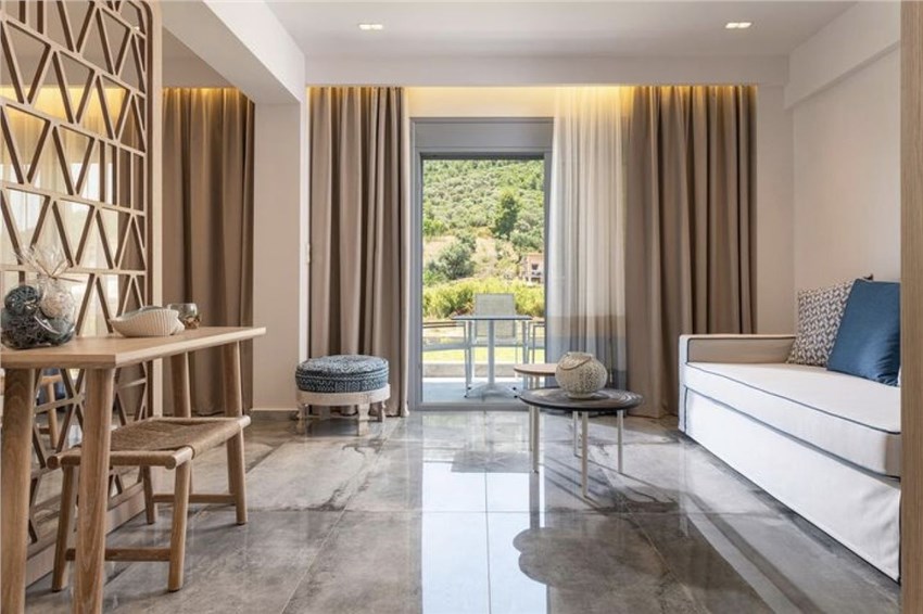 NOTIA LUXURY LIVING - PORTO KOUFO - GREECE 